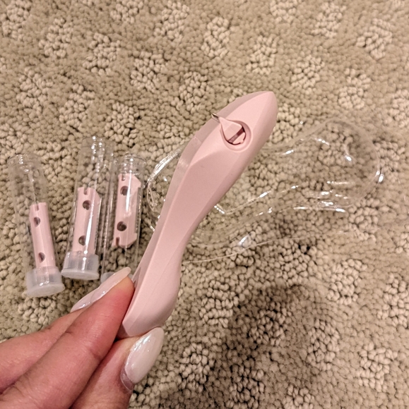 Tweezerman Dermaplanning Tool - Picture 3 of 3